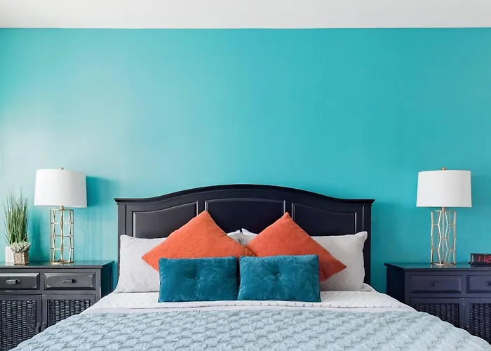 Explore The River Walk From Artsy Designer Retro Chic Home