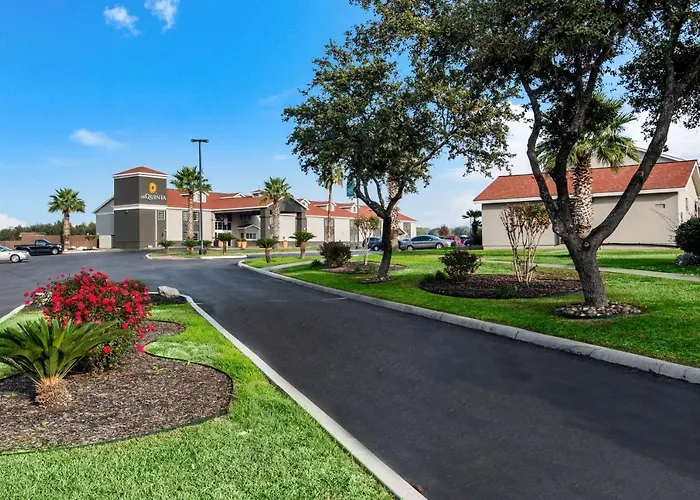 La Quinta Inn By Wyndham San Antonio Brooks City Base