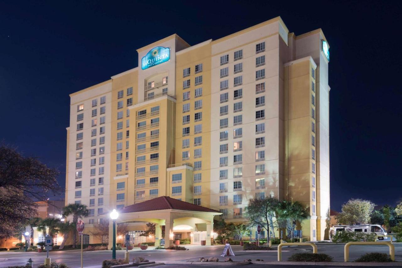 La Quinta & By Wyndham Riverwalk Hotel San Antonio
