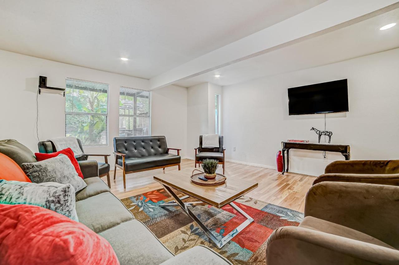Lone Star Oasis Holiday home San Antonio