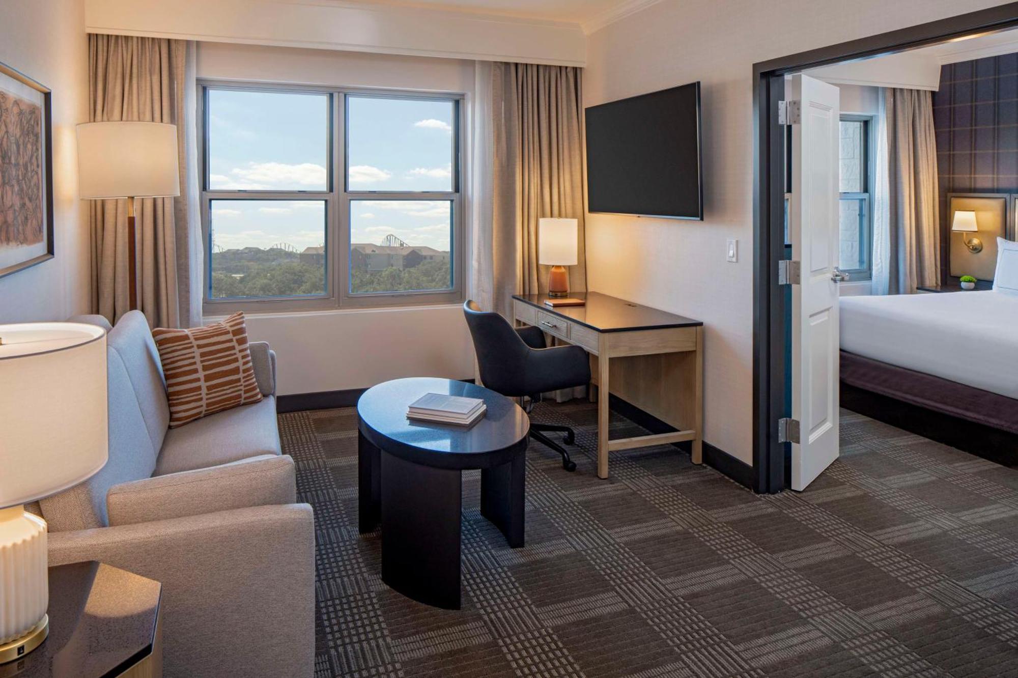 Hotel Hilton Hill Country 4*