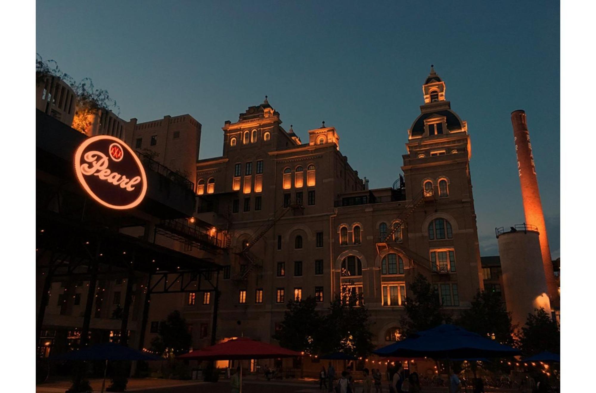 Holiday home Trendy Historical Near Downtown Attractions San Antonio