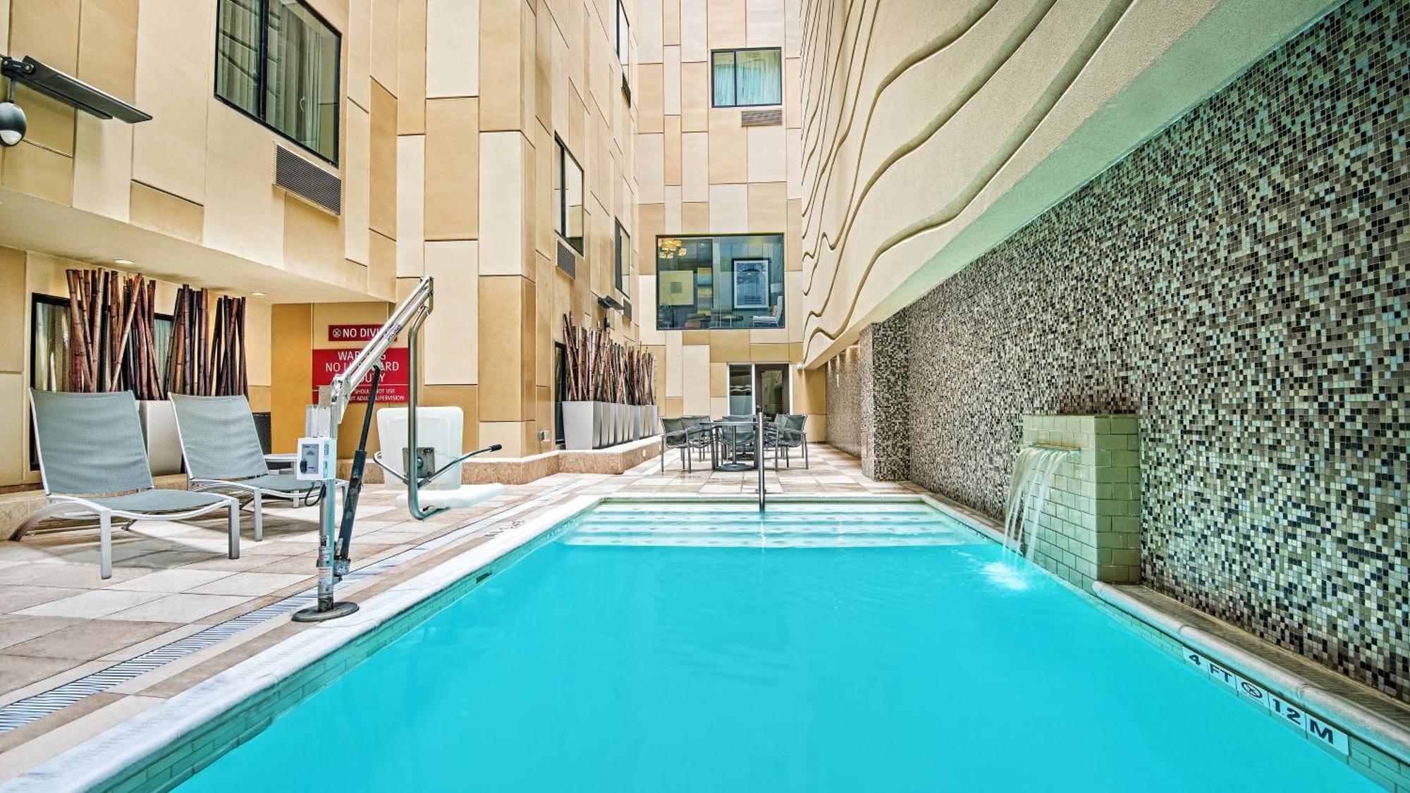 Hotel Towneplace By Marriott Downtown Riverwalk San Antonio