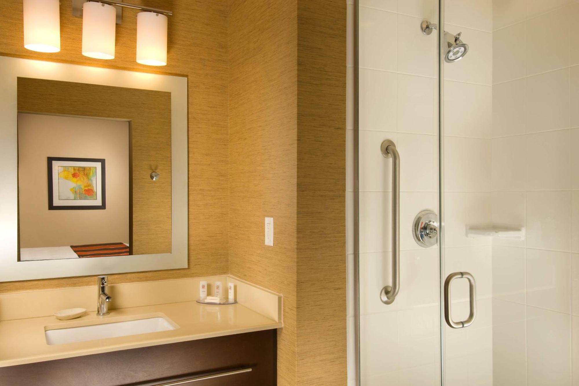 Towneplace By Marriott Downtown Riverwalk Hotel