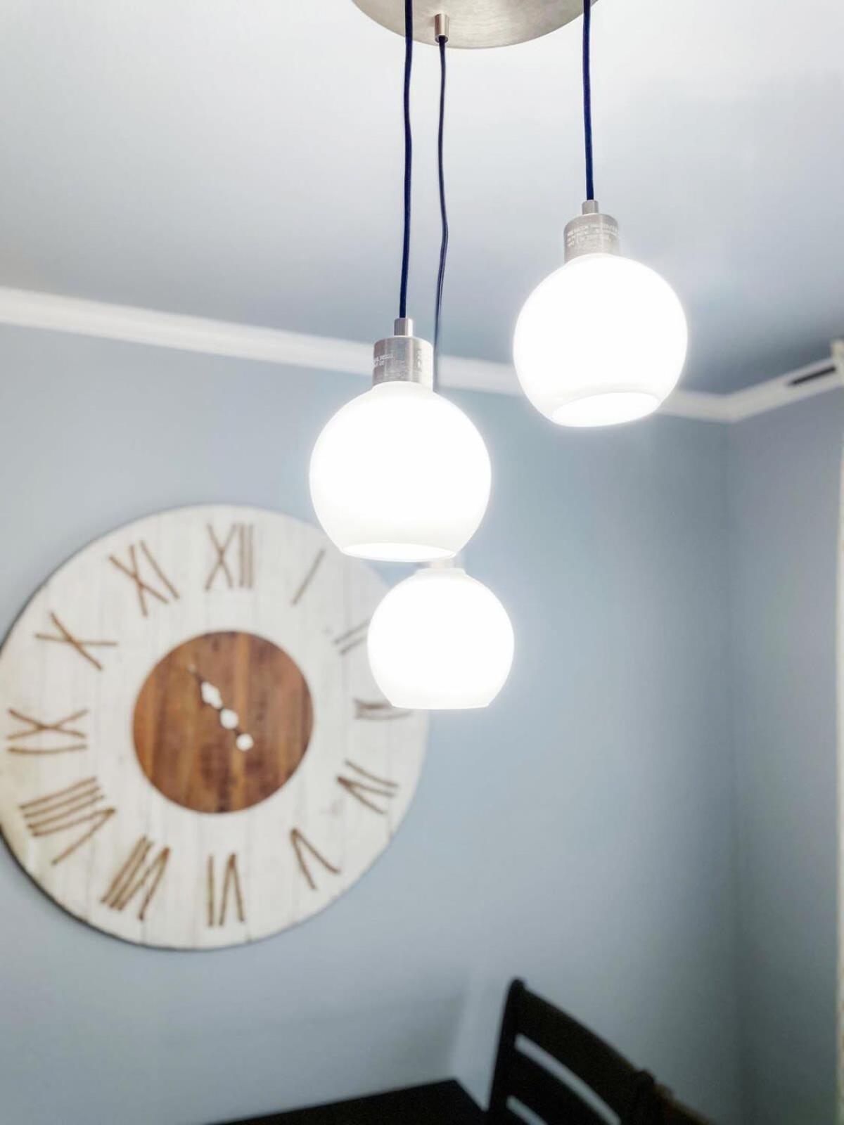Upscale Townhouse Heart Of Sa's Medical Center