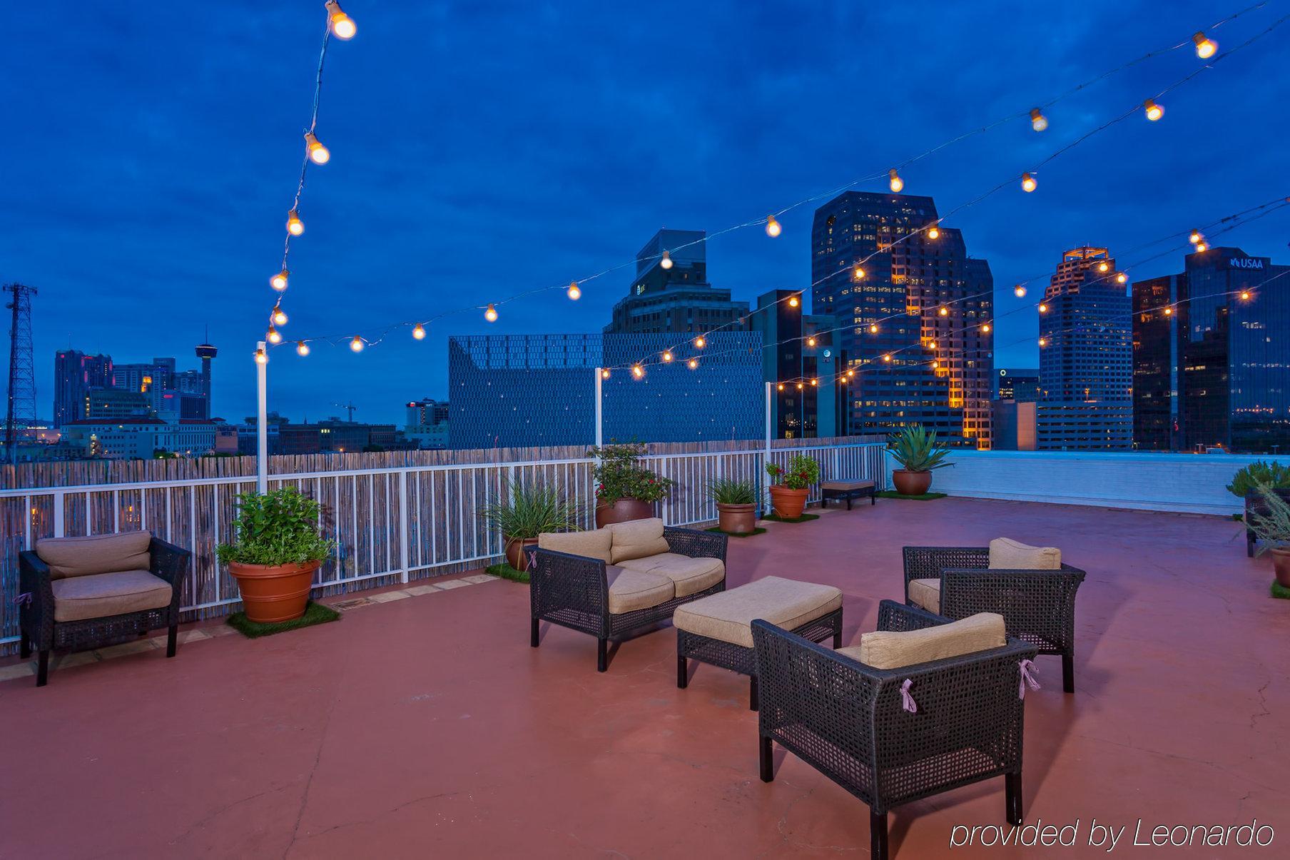 Hotel El Tropicano Riverwalk San Antonio