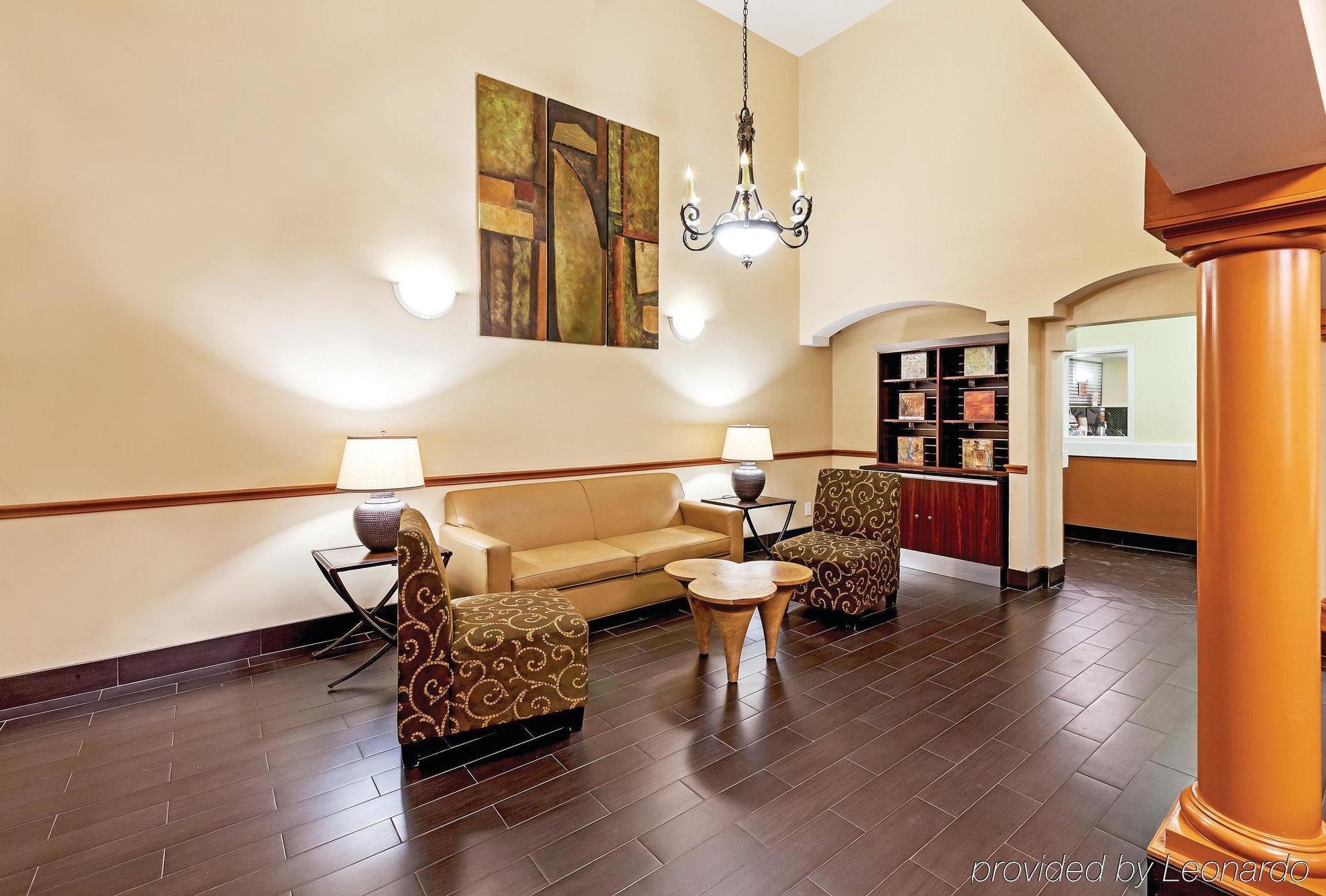 La Quinta By Wyndham Brooks Base 3* San Antonio