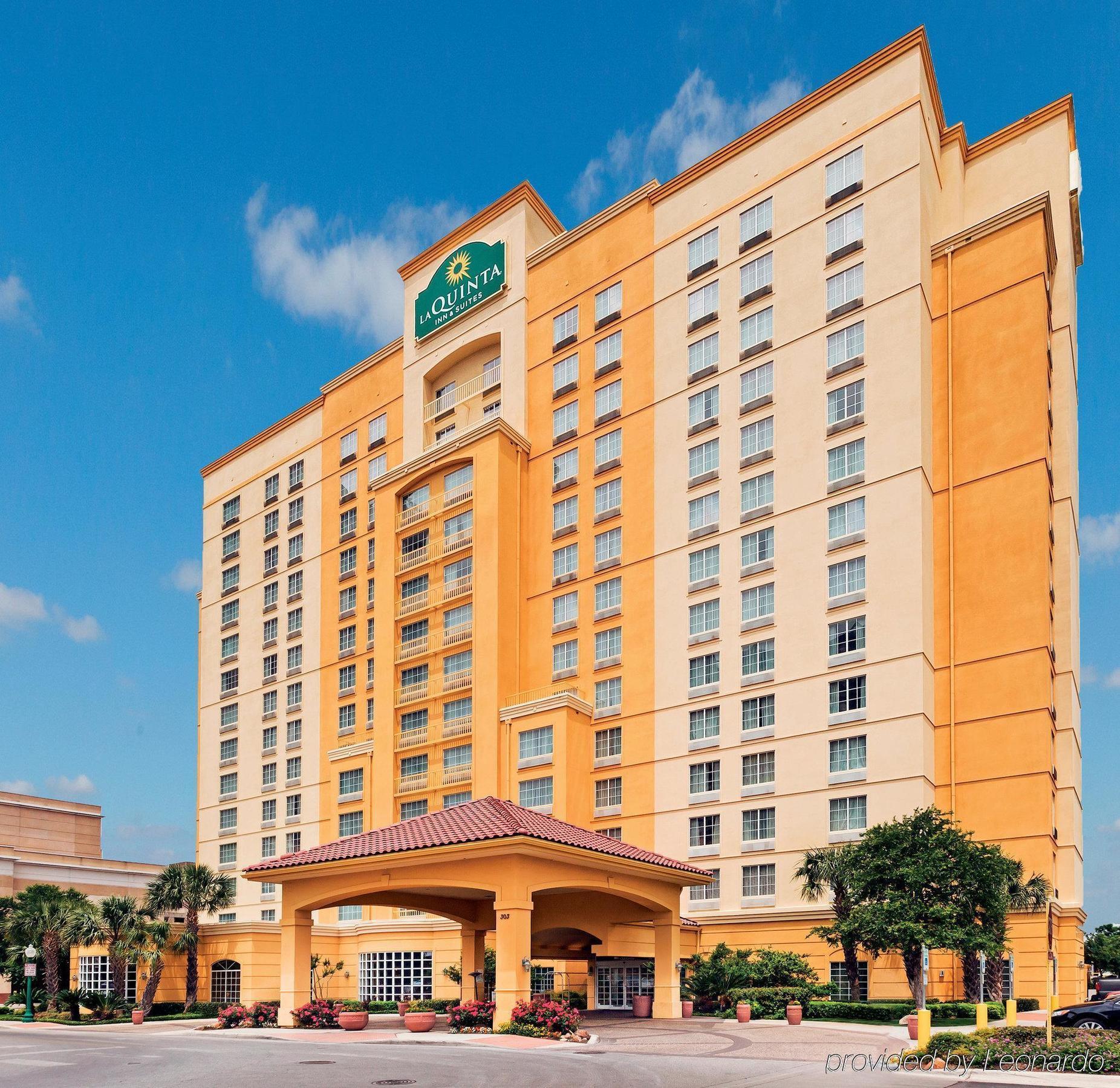 La Quinta & By Wyndham Riverwalk 3*