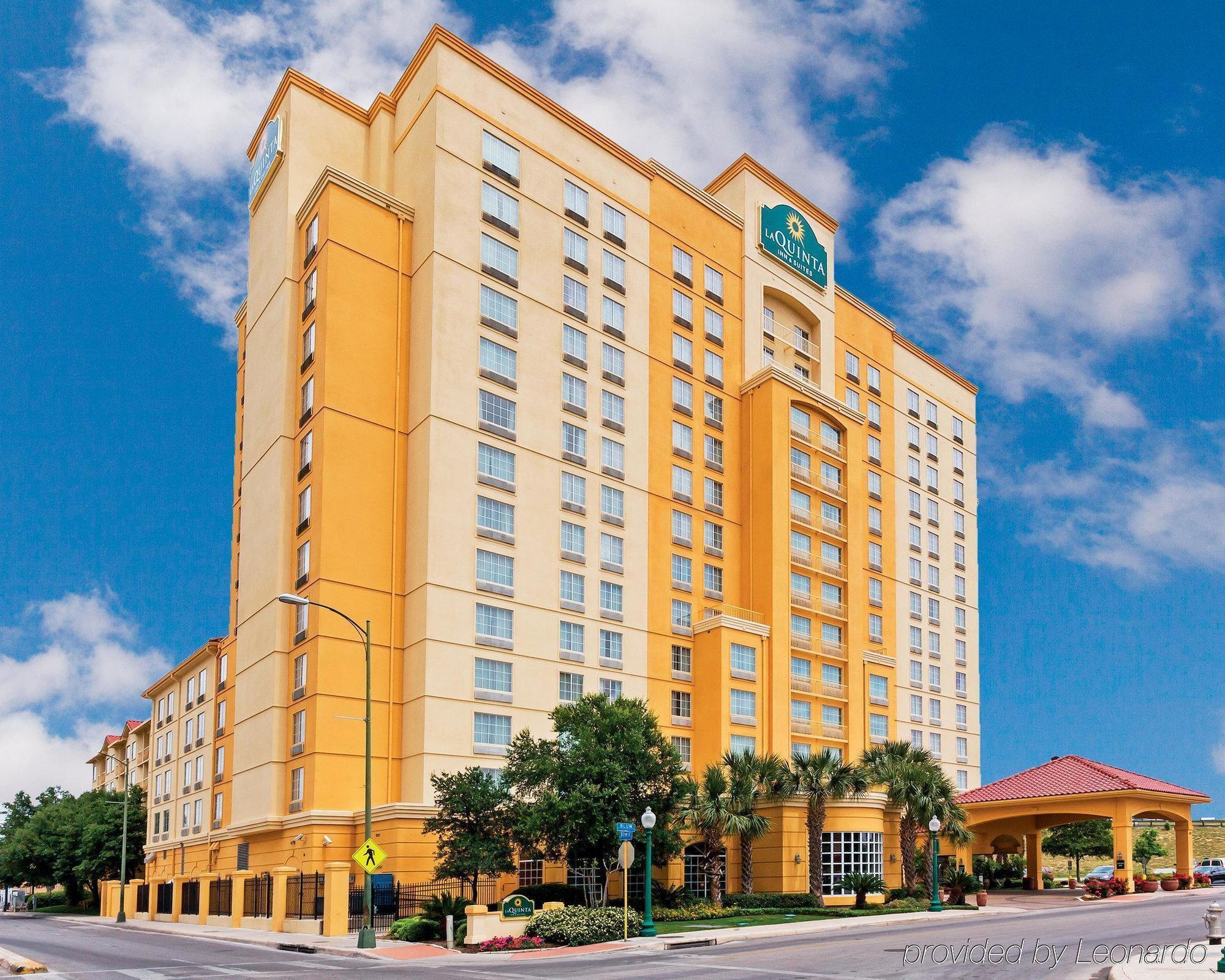 La Quinta & By Wyndham Riverwalk