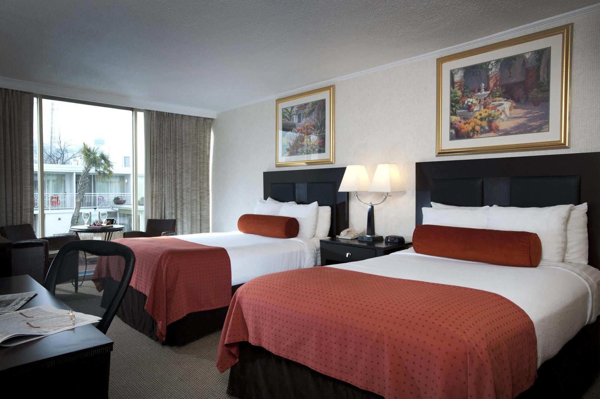 El Tropicano Riverwalk Hotel San Antonio