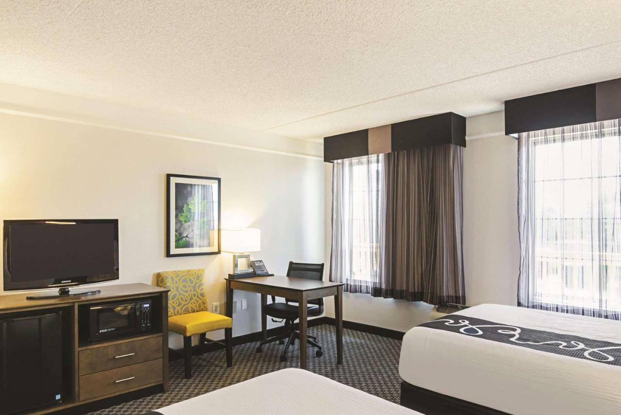 Hotel La Quinta & By Wyndham Riverwalk San Antonio