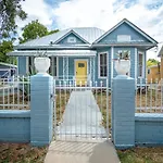 Remodeled Historic 2Br 1Ba House Near Downtown