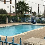 Blue Way Inn By Jasper Near Frost Bank Center