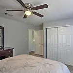 Spacious San Antonio Home About 9 Miles To Usta!