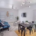 Brand New 4 Stylish 3Br Near Exciting Downtown