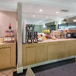 La Quinta Inn By Wyndham San Antonio Market Square