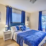 Cozy Home With Patio, 1 Mi To Airport!