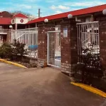 Econo Lodge Inn & Suites Downtown San Antonio