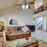 Spacious San Antonio Home With Patio And Grill!