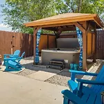 San Antonio Home With Private Hot Tub Pet Friendly!