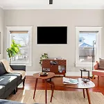 Reduced! Pearl Townhomes Combined. Sleeps 16