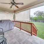 Bright San Antonio Home With Game Room And Pool Access
