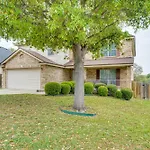 Bright San Antonio Home With Game Room And Pool Access