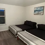 7-Br, H. Thea., Near Attrns -St2