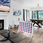 Modern 5 Bedroom With Pool And Games