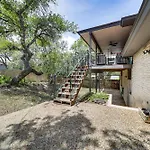 Unique And Stylish San Antonio Home With Deck!