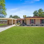 Family And Pet Friendly Stay - 15 Min To Downtown Six Flags Seaworld Very Close To Hospitals