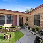 Family And Pet Friendly Stay - 15 Min To Downtown Six Flags Seaworld Very Close To Hospitals