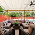 Pool Oasis By Seaworld 5 Bedrooms Game Room
