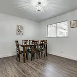 Cozy Retreat Near Downtown Sa