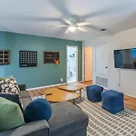 Newly Renovated! Spacious 4 Bedroom House 5 Min To La Cantera & Six Flags