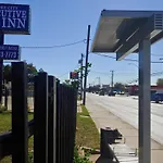 Brooks City Executive Inn