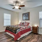 Gateway Casita - Sleeps 12, 5 Minutes To Lackland