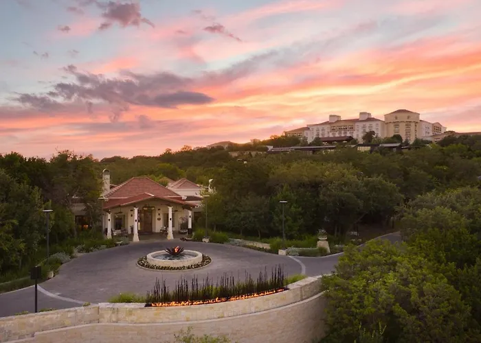 Villas At La Cantera Resort & Spa