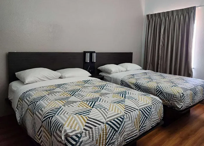 Baymont By Wyndham San Antonio Airport