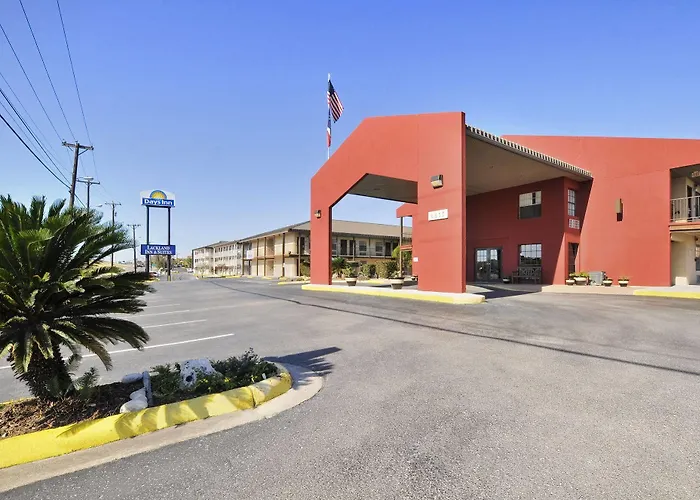 GreenTree Inn San Antonio/Lackland Air Force Base