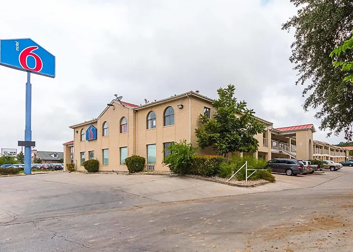 Motel 6-San Antonio, Tx - Fiesta Trails