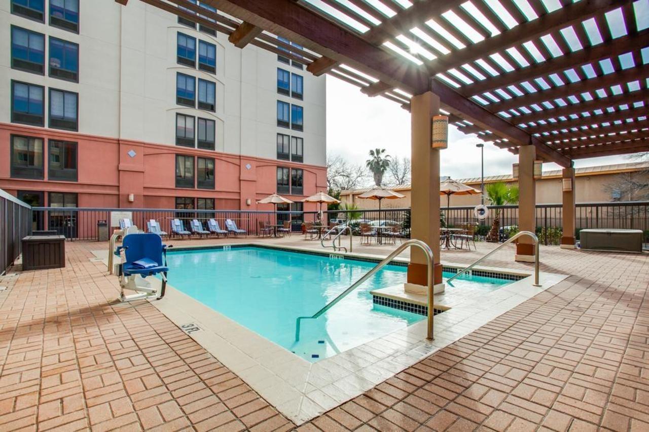 Hampton Downtown Hotel San Antonio