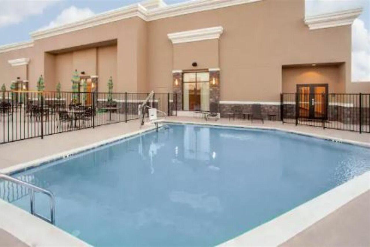 Hilton Garden San Antonio-live Oak Conference Center Live Oak