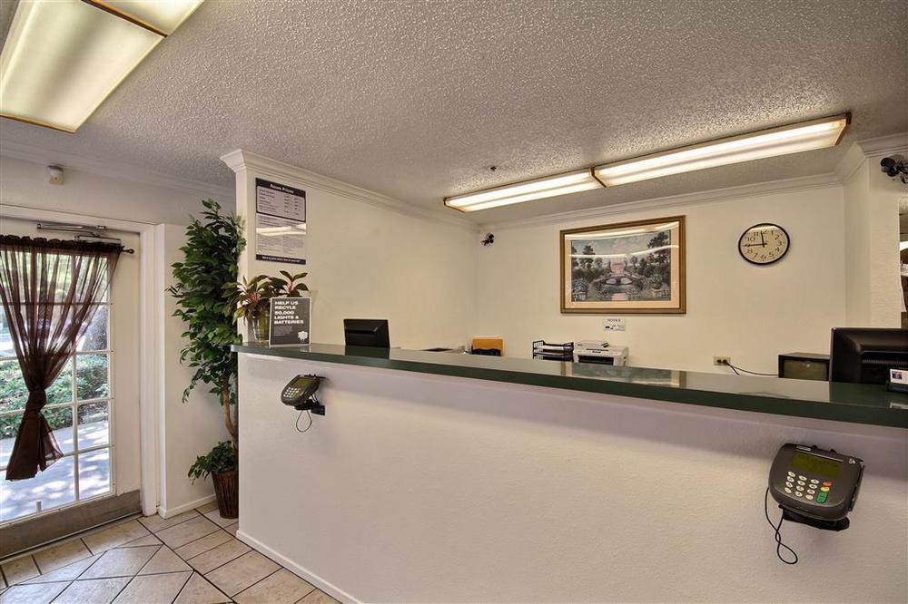 Hotel 6-san Antonio, Tx - Medical Center 2*