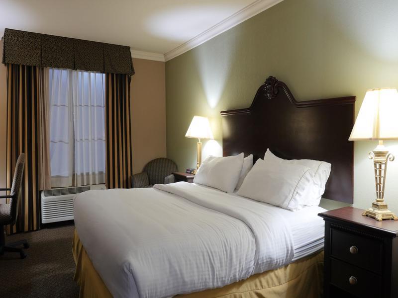 Western Medical Center North & Near Six Flags 3* San Antonio