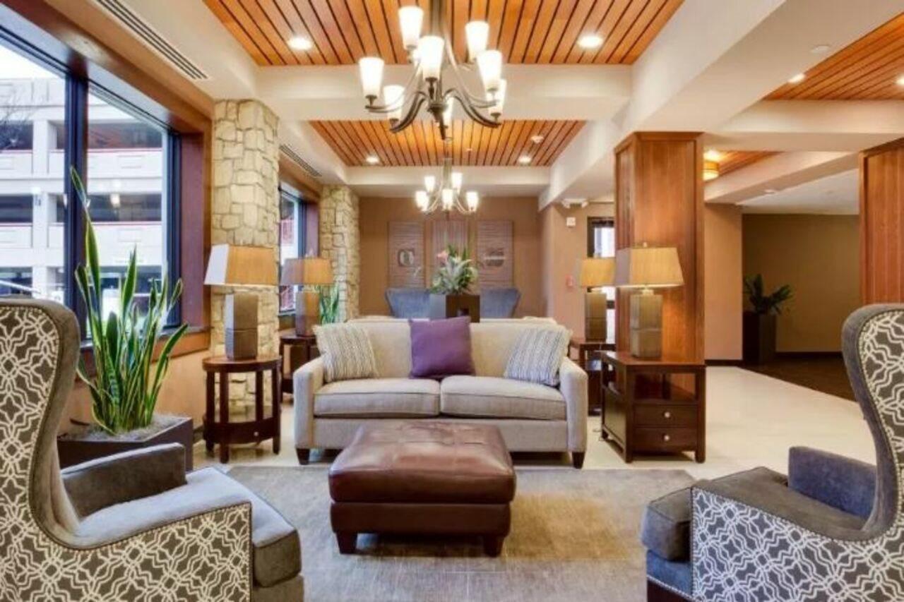 Drury Plaza Airport Hotel San Antonio