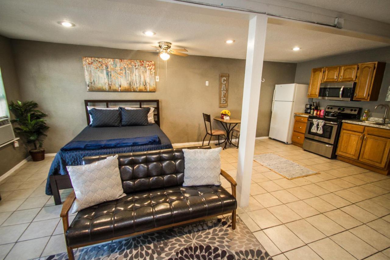 Apartment Florida #a St Near Downtown San Antonio