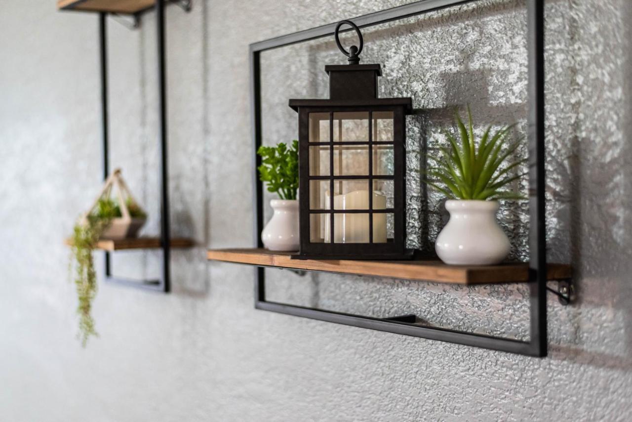 Beautiful At The Botanical Gardens Apartment