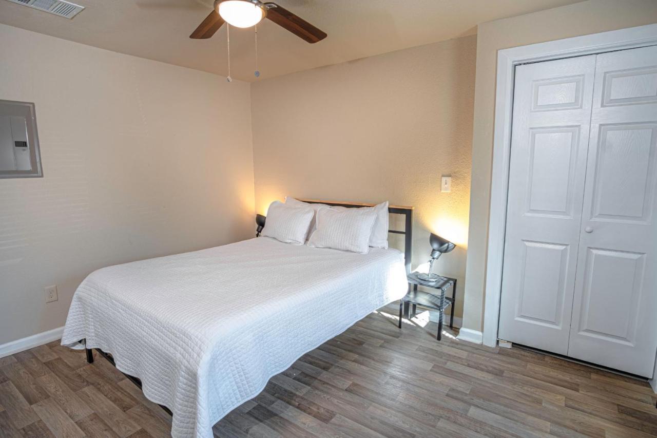 Holiday home 3b 2ba Near Downtown 2 Min Atandt Center San Antonio