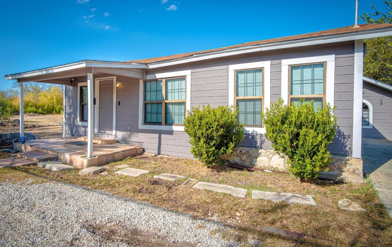 3b 2ba Near Downtown 2 Min Atandt Center *